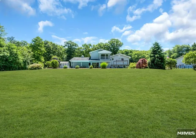 Homes for sale in West Milford, NJ | 15 E Timber Ln, West Milford, NJ 07435 | MLS# 26022733