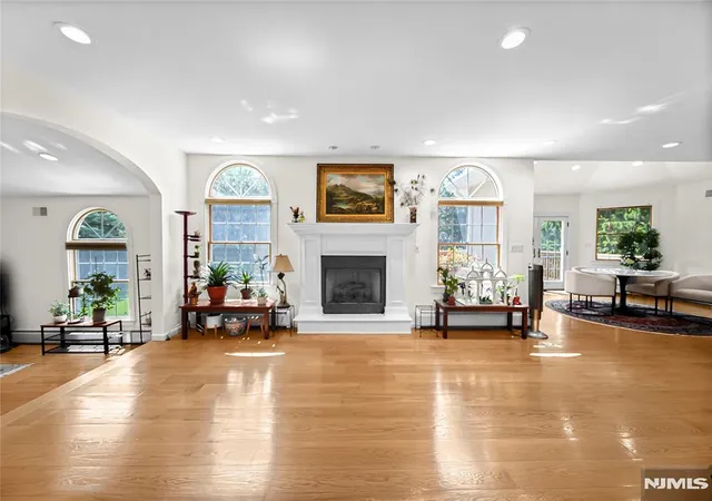 Homes for sale in Cresskill, NJ | 177 Engle St, Cresskill, NJ 07626 | MLS# 26022755