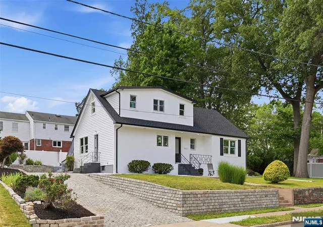 Homes for sale in New Milford, NJ | 768 Birch Ave, New Milford, NJ 07646 | MLS# 26022778