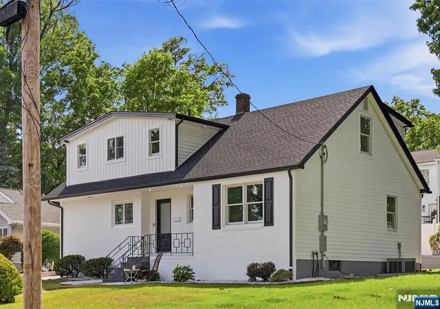 Homes for sale in New Milford, NJ | 768 Birch Ave, New Milford, NJ 07646 | MLS# 26022778