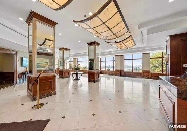 2nd image of 100 Old Palisade Rd #1801, Fort Lee, NJ 07024 | MLS# 26022780