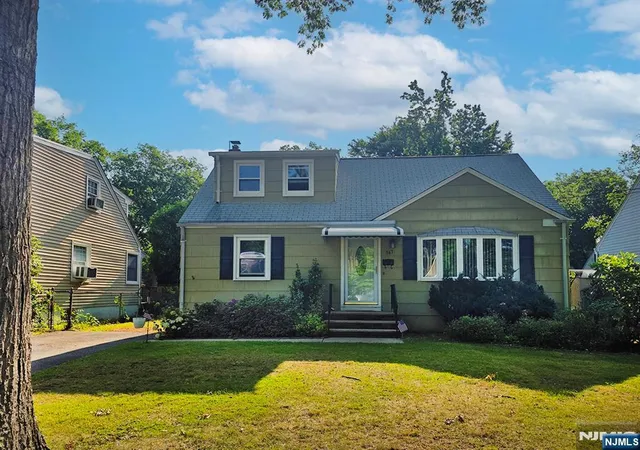 Homes for sale in Rahway, NJ | 747 Brookside Rd, Rahway, NJ 07065 | MLS# 26022820
