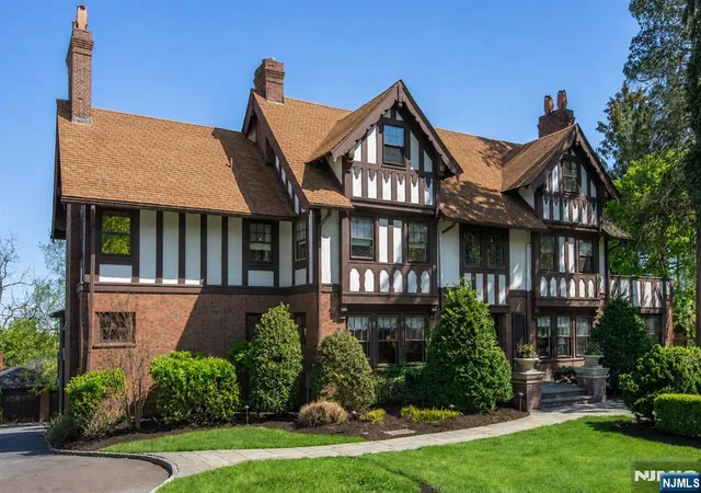 4th image of 111 Upper Mountain Ave, Montclair, NJ 07042 | MLS# 26022938