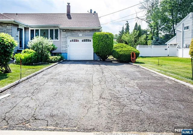 Homes for sale in New Milford, NJ | 560 Boulevard, New Milford, NJ 07646 | MLS# 26022948