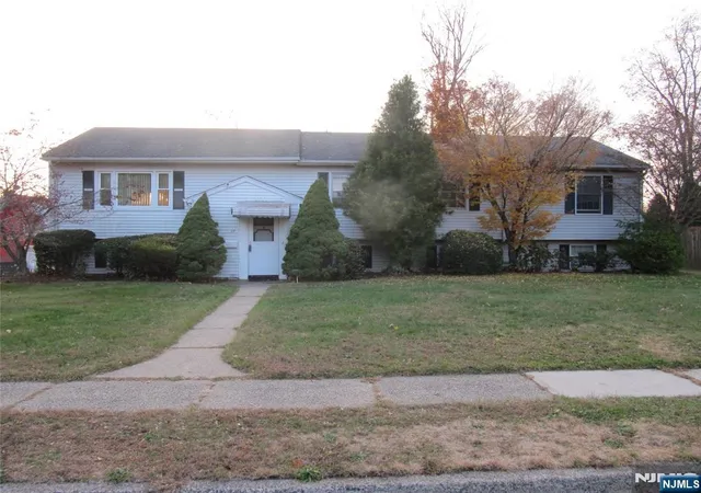 1st image of 37 Atwood Pl, Wayne, NJ 07470 | MLS# 26022969