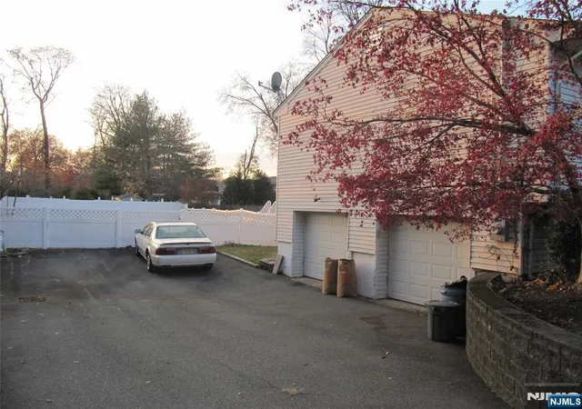 4th image of 37 Atwood Pl, Wayne, NJ 07470 | MLS# 26022969