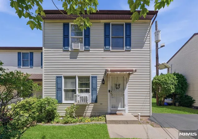 Homes for sale in Newark, NJ | 312 Littleton Ave #804, Newark, NJ 07103 | MLS# 26022972