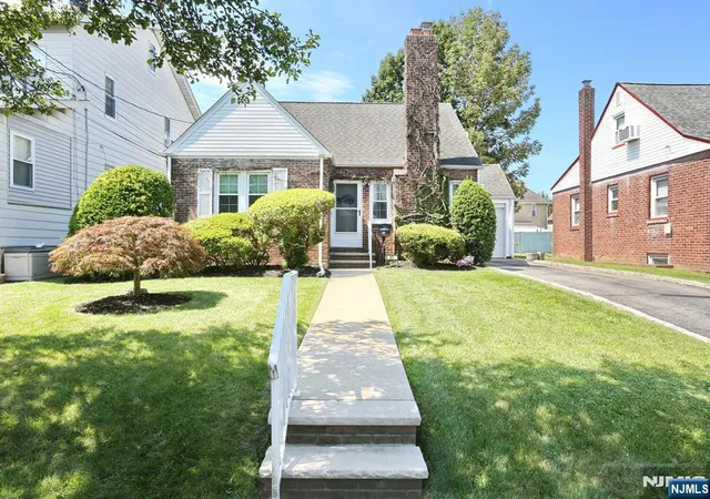 Homes for sale in Clifton, NJ | 41 Martin Ave, Clifton, NJ 07012 | MLS# 26022984