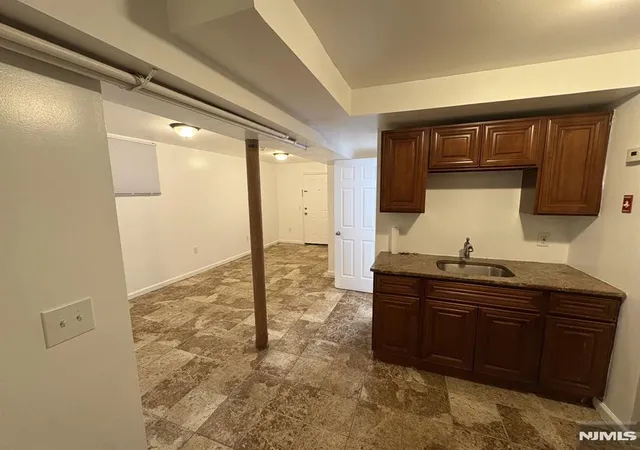 2nd image of 163 Fair St, Paterson, NJ 07501