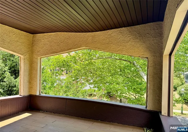 2nd image of 193 Hillside Ave, Glen Ridge, NJ 07028