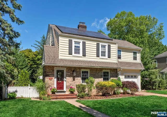 Homes for sale in Ridgewood, NJ | 448 Fairfield Ave, Ridgewood, NJ 07450 | MLS# 26023047