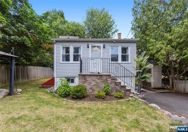 Homes for sale in West Milford, NJ | 1 Highland Ave, West Milford, NJ 07480 | MLS# 26023069