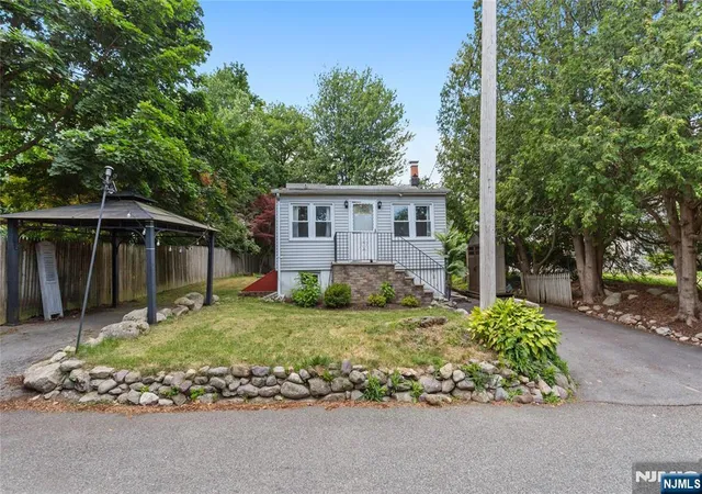 Homes for sale in West Milford, NJ | 1 Highland Ave, West Milford, NJ 07480 | MLS# 26023069