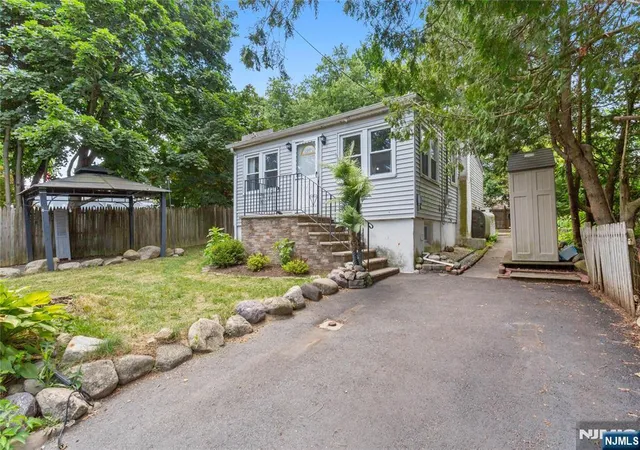 Homes for sale in West Milford, NJ | 1 Highland Ave, West Milford, NJ 07480 | MLS# 26023069