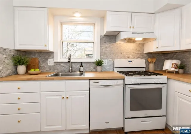 Homes for sale in West Orange, NJ | 43 Conforti Ave #83, West Orange, NJ 07052 | MLS# 26023100