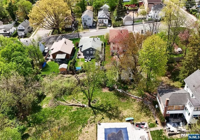 Homes for sale in Ridgefield Park, NJ | 525 Teaneck Rd, Ridgefield Park, NJ 07660 | MLS# 26023105