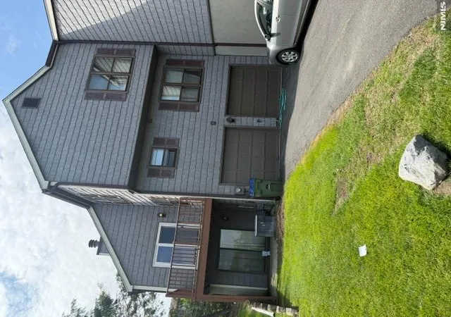 3rd image of 36 Barn Owl Dr, Hackettstown, NJ 07840 | MLS# 26023120