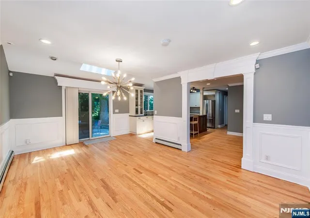 Homes for sale in Englewood Cliffs, NJ | 34 S Virginia Ct, Englewood Cliffs, NJ 07632 | MLS# 26023145