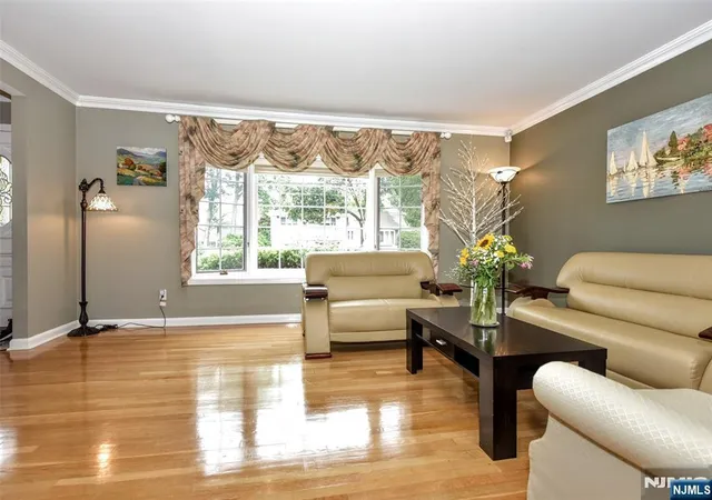 Homes for sale in New Milford, NJ | 380 Shea Dr, New Milford, NJ 07646 | MLS# 26023181