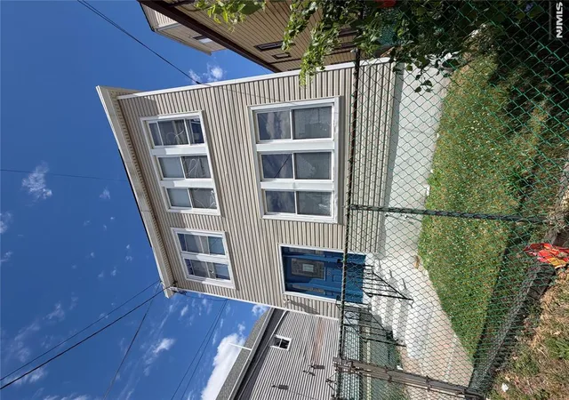 2nd image of 395 Madison Ave, Paterson, NJ 07524 | MLS# 26023186