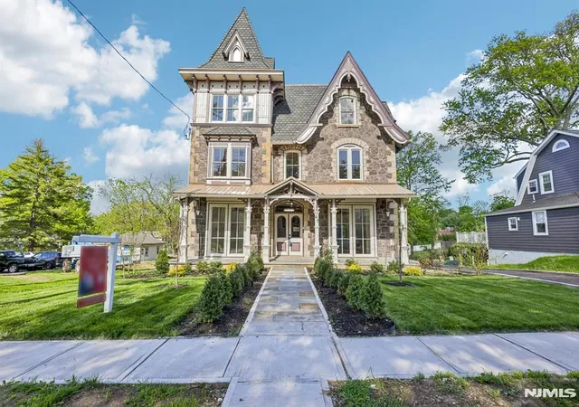 1st image of 49 Park Ave, Madison, NJ 07940 | MLS# 26023201