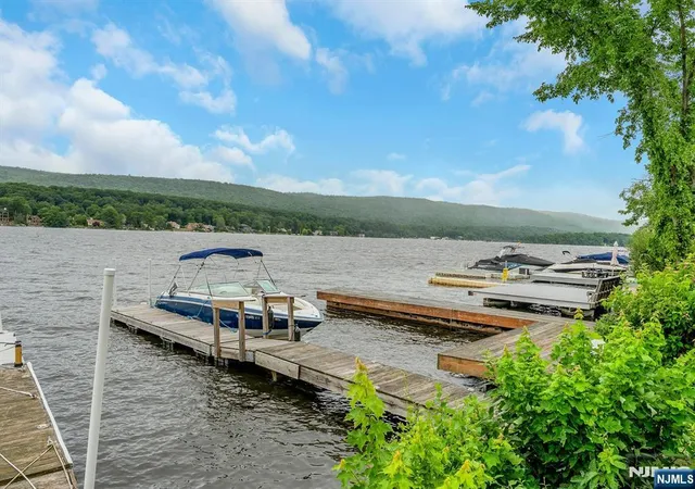 3rd image of 16 Shephard Rd, West Milford, NJ 07421 | MLS# 26023266