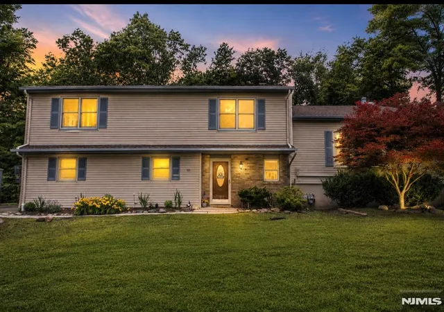 Homes for sale in West Milford, NJ | 101 Rolling Ridge Rd, West Milford, NJ 07480 | MLS# 26023318