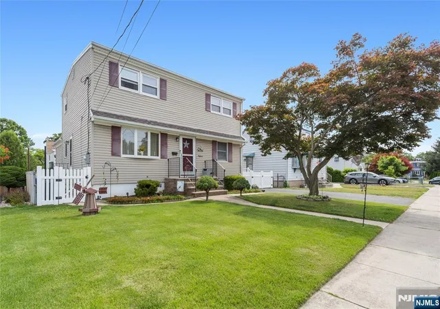 Homes for sale in Clifton, NJ | 18 Jerome Dr, Clifton, NJ 07011 | MLS# 26023354