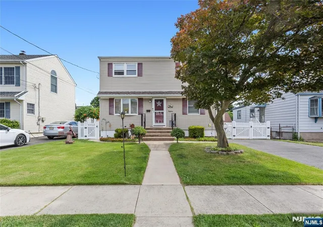 Homes for sale in Clifton, NJ | 18 Jerome Dr, Clifton, NJ 07011 | MLS# 26023354