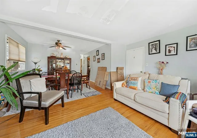 Homes for sale in Lyndhurst, NJ | 723 2Nd Ave, Lyndhurst, NJ 07071 | MLS# 26023365