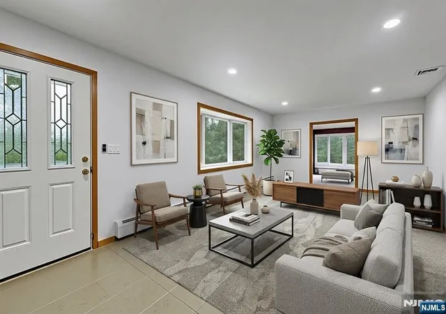 4th image of 406 High Crest Dr, West Milford, NJ 07480 | MLS# 26023382