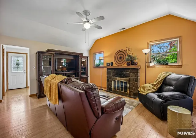 Homes for sale in Par Troy Hills Twp., NJ | 43 Calumet Ave, Par Troy Hills Twp., NJ 07034 | MLS# 26023419