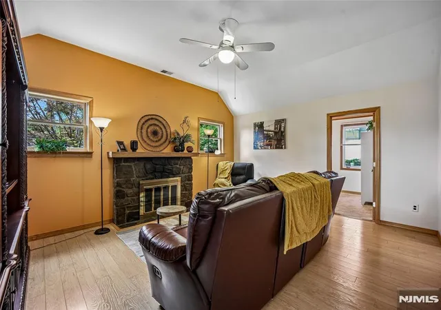 Homes for sale in Par Troy Hills Twp., NJ | 43 Calumet Ave, Par Troy Hills Twp., NJ 07034 | MLS# 26023419