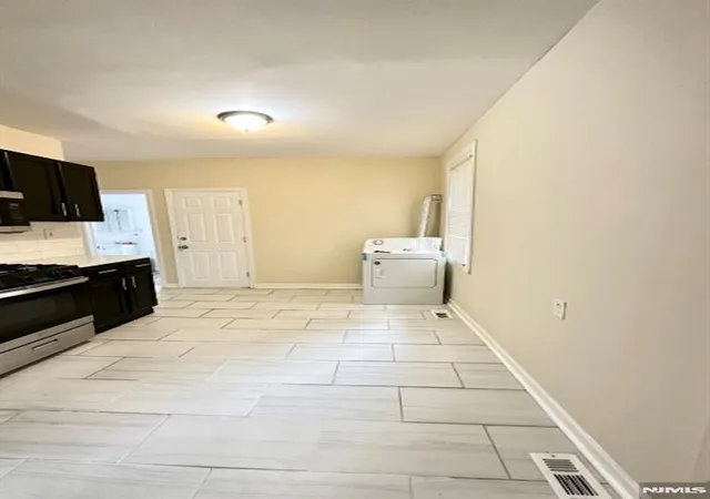 Homes for sale in Newark, NJ | 447 17Th St, Newark, NJ 07103 | MLS# 26023420