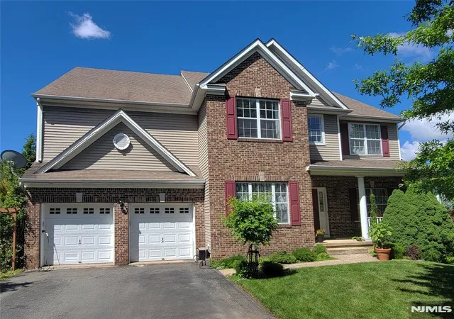 Homes for sale in Jefferson Township, NJ | 479 Black Bear Path, Jefferson Township, NJ 07849 | MLS# 26023426