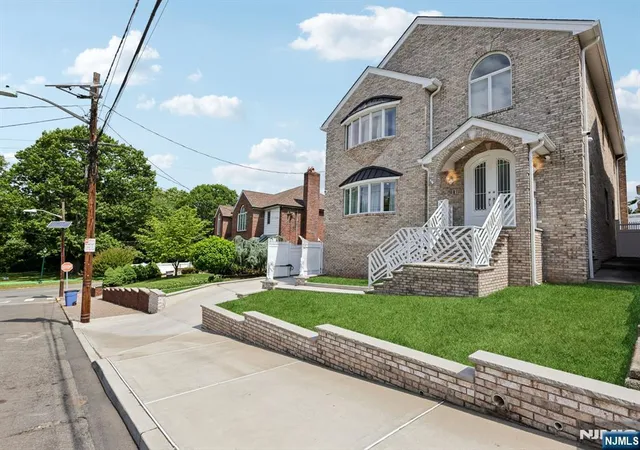 3rd image of 11 Linden Ave, Kearny, NJ 07032 | MLS# 26023453