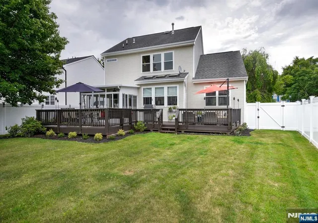 Homes for sale in Hackettstown, NJ | 88 Watch Hill Rd, Hackettstown, NJ 07840 | MLS# 26023460