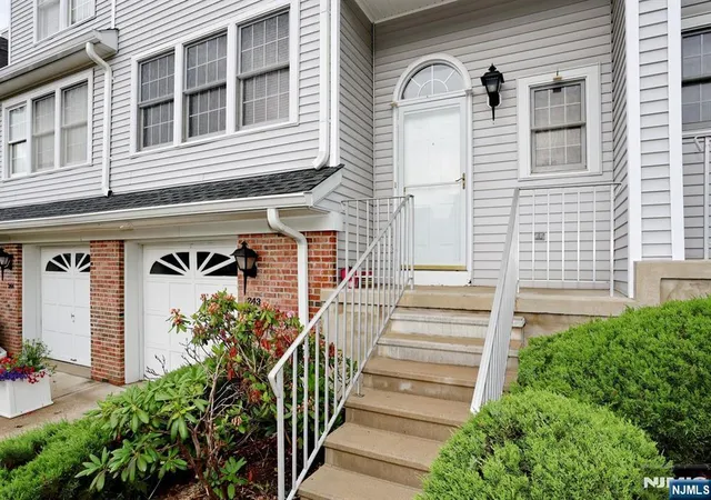 Homes for sale in Independence, NJ | 243 Harvard Dr, Independence, NJ 07840 | MLS# 26023466