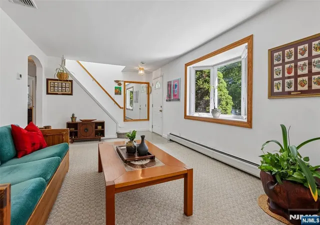 Homes for sale in Paramus, NJ | 181 Behnke Ave, Paramus, NJ 07652 | MLS# 26023468
