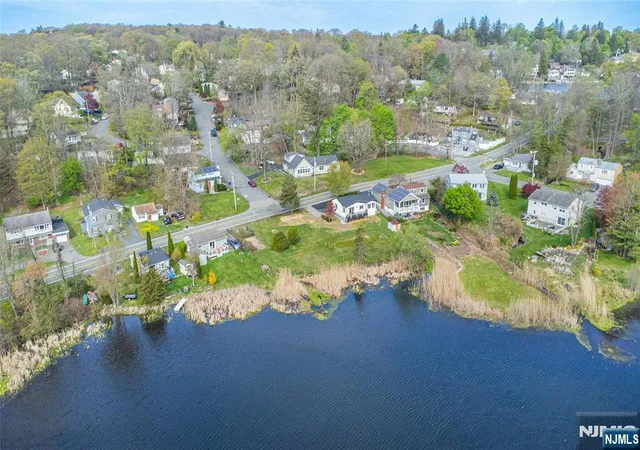 2nd image of 502 Otterhole Rd, West Milford, NJ 07480 | MLS# 26023477