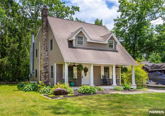 Homes for sale in West Milford, NJ | 63 Ramapo Rd, West Milford, NJ 07421 | MLS# 26023487