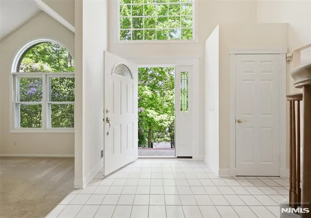 Photo 3 of Sale Pending at 20 Indian Run Rd, Long Valley, NJ 07853 | MLS# 26023488 | Listing updated on 2026-07-24