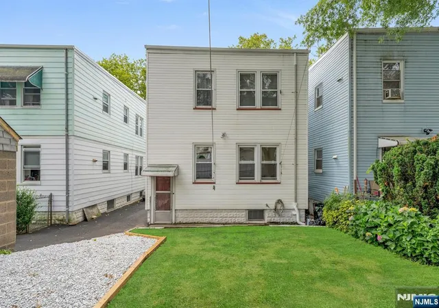 Homes for sale in Kearny, NJ | 345 Davis Ave, Kearny, NJ 07032 | MLS# 26023491