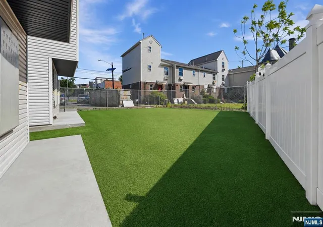 Homes for sale in Newark, NJ | 26 Parkhurst St, Newark, NJ 07114 | MLS# 26023541