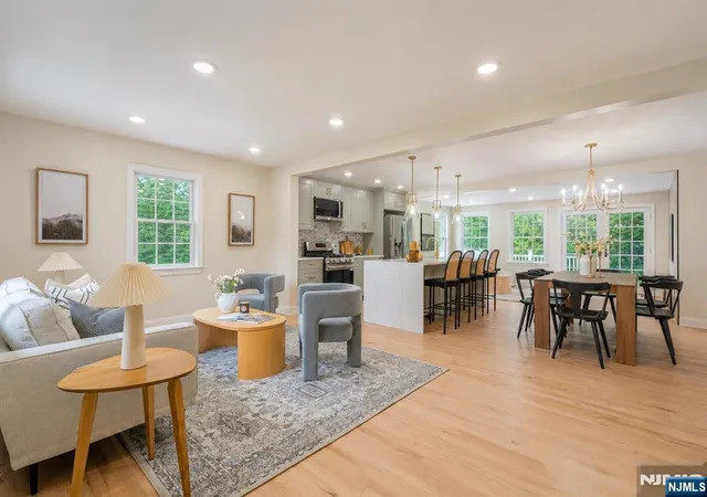 3rd image of 21 Glannon Rd, Livingston, NJ 07039 | MLS# 26023568