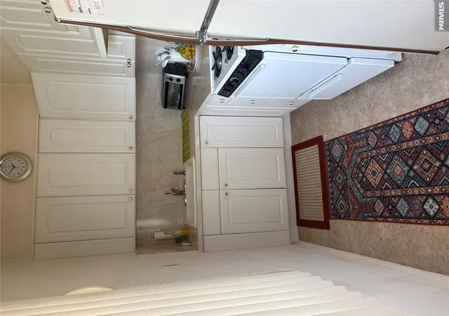 2nd image of 100 Bergen Blvd, Fairview, NJ 07022