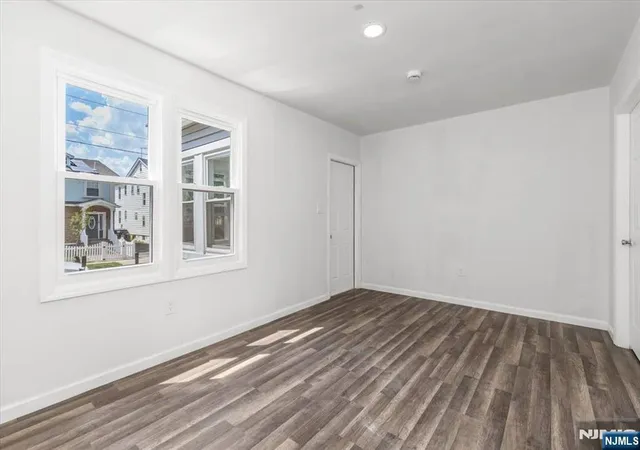 Photo 3 of Multi family home for sale at 188 15Th St, Bloomfield, NJ 07003 | MLS# 26023591 | Listing updated on 2026-09-20