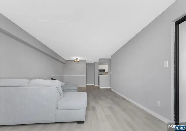 Homes for sale in Cliffside Park, NJ | 250 Gorge, Cliffside Park, NJ 07010