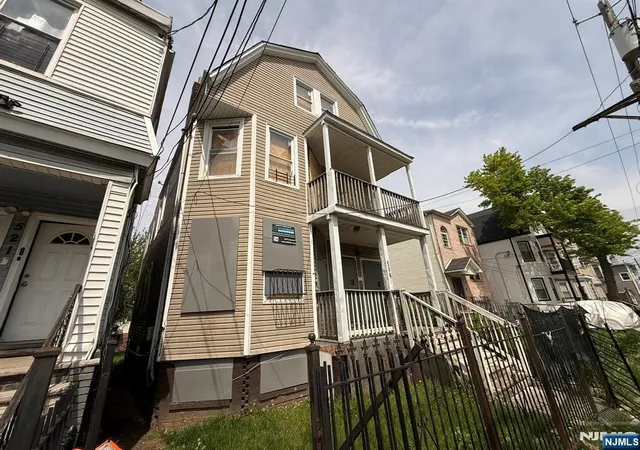 1st image of 519 16th St, Newark, NJ 07103 | MLS# 26023637