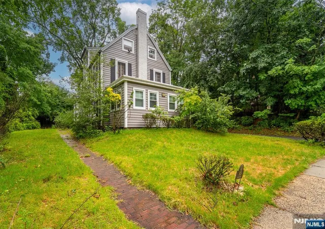 2nd image of 525 Page Ter, South Orange Village, NJ 07079 | MLS# 26023662